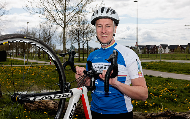 Luuk met zijn fiets